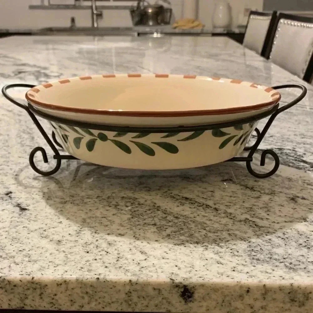 SOLD International Silver Pie Dish - Picture 2 of 3